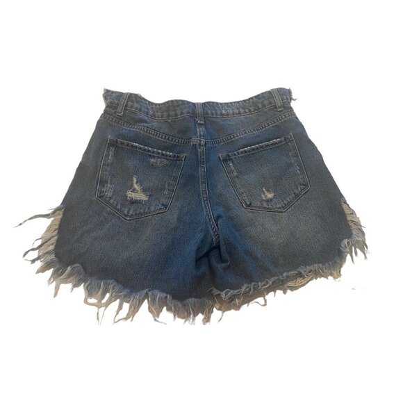 Vert High Rise Denim Cut off Slit Shorts, Medium - Picture 4 of 16